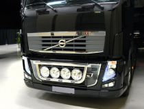 BARRE DE CALANDRE VOLVO FH SERIE 3