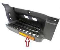 MARCHEPIED DROIT ISUZU L35 